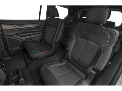 2025 Jeep Grand Cherokee L Base