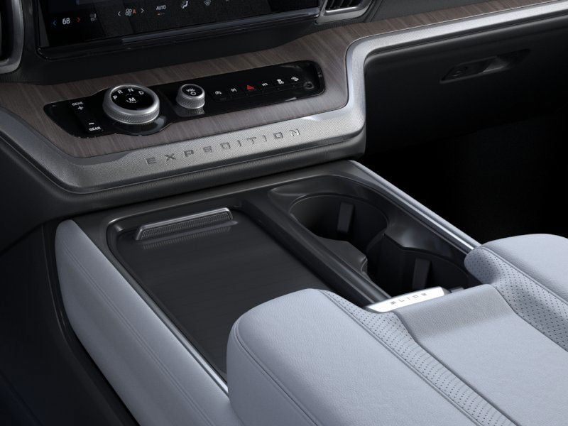 2026 Ford Expedition Platinum®