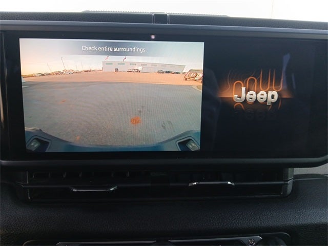 2025 Jeep Gladiator Sport