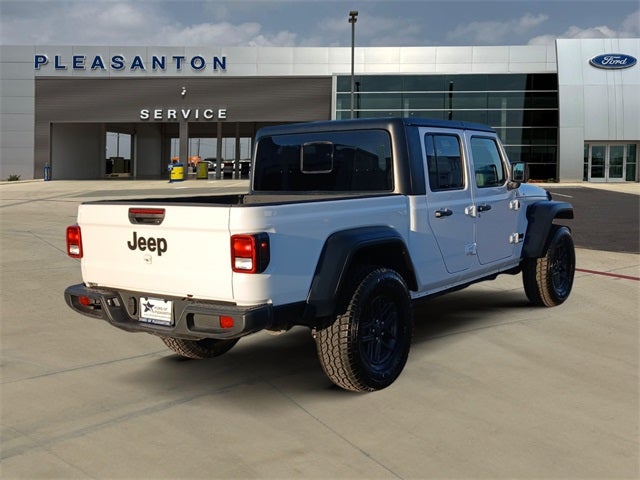 2025 Jeep Gladiator Sport