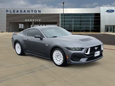 2026 Ford Mustang GT Premium