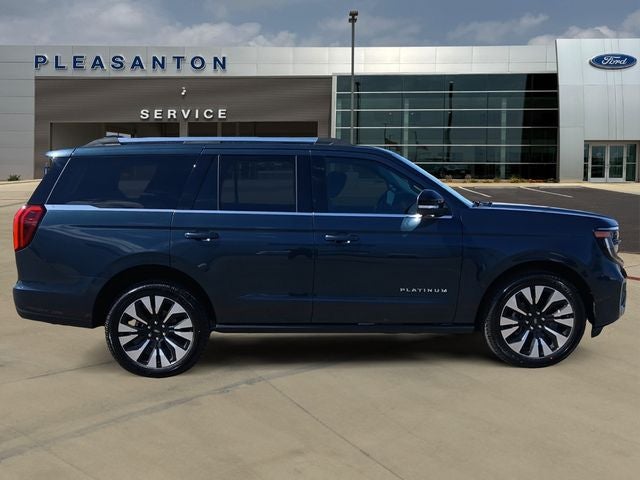2026 Ford Expedition Platinum®
