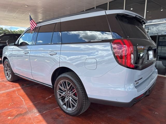 2025 Ford Expedition Platinum®