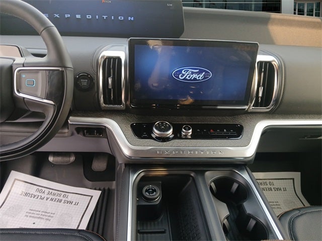 2025 Ford Expedition TREMOR®