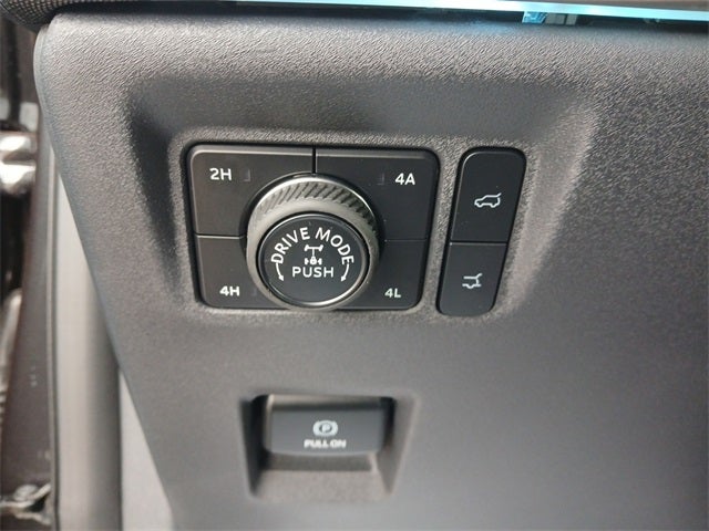 2025 Ford Expedition TREMOR®