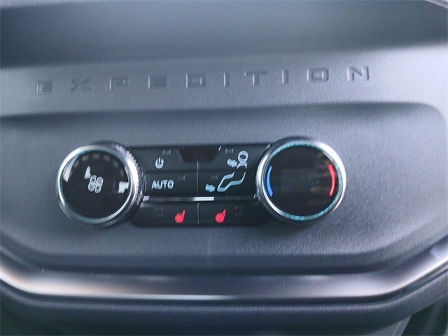 2025 Ford Expedition TREMOR®