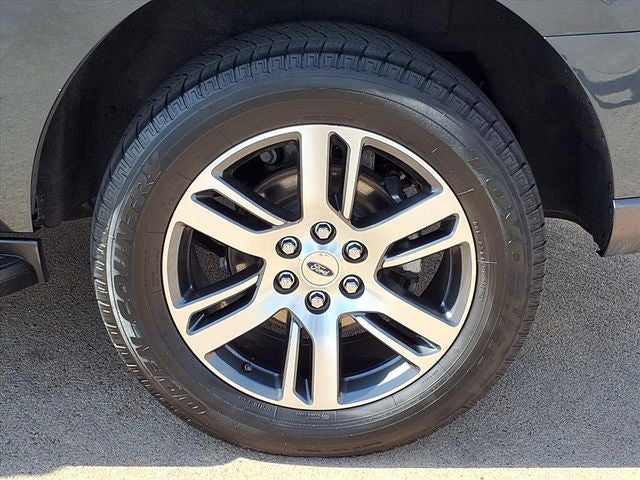 2024 Ford Expedition Base