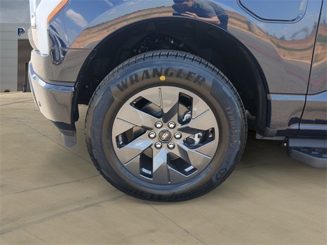 2025 Ford F-150 Lightning Flash™