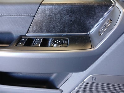 2025 Ford F-150 Lightning Flash™