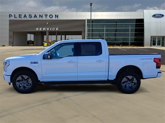 2025 Ford F-150 Lightning Flash™