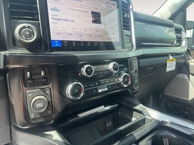 2025 Ford F-250SD Base