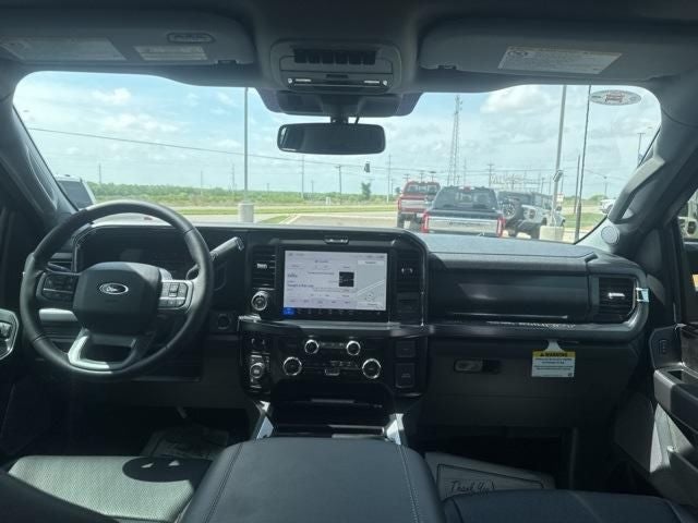 2025 Ford F-250SD Base