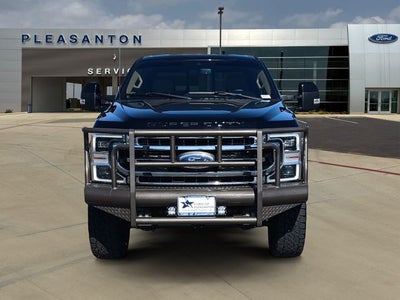 2022 Ford F-250SD Lariat