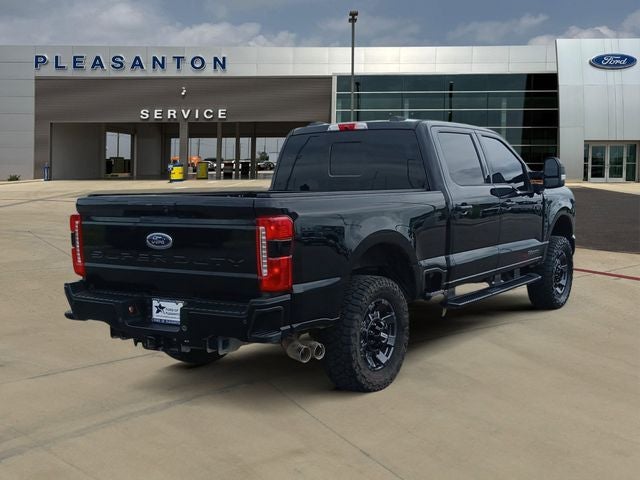 2023 Ford F-250SD Lariat
