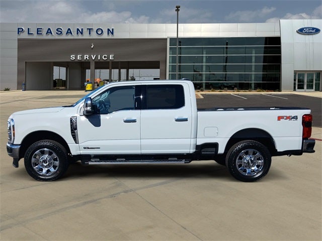 2026 Ford F-250SD F-250® Lariat®