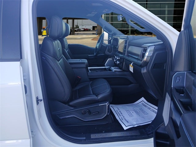 2025 Ford F-250SD F-250® Platinum®