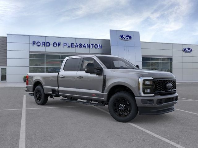 2026 Ford F-350SD F-350® Lariat®