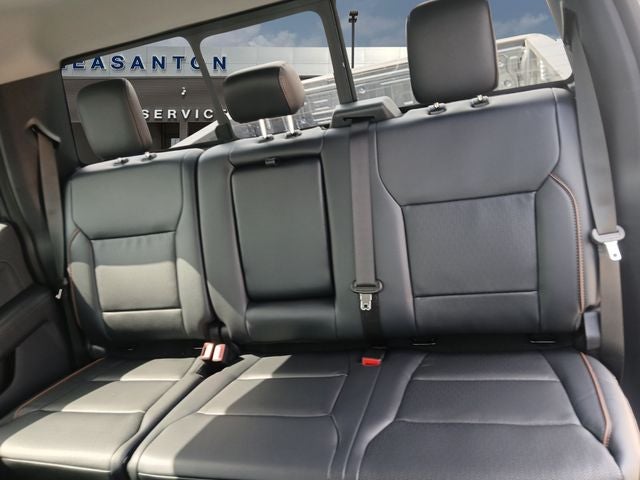 2026 Ford F-350SD F-350® Lariat®