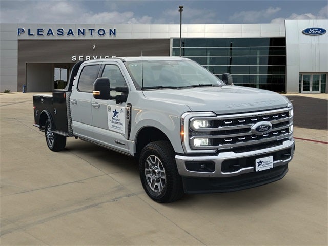 2026 Ford F-350SD F-350® Lariat®