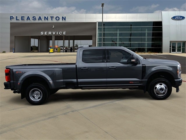 2026 Ford F-350SD F-350® Platinum®