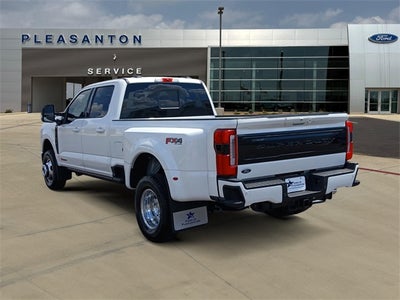 2026 Ford F-350SD F-350® Platinum®