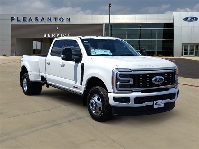 2026 Ford F-350SD F-350® Platinum®