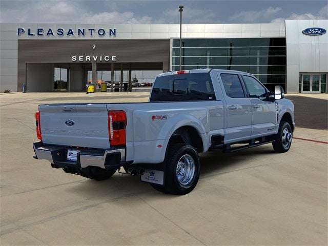 2026 Ford F-350SD F-350® Lariat®