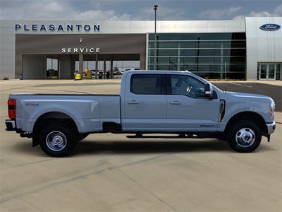 2026 Ford F-350SD F-350® Lariat®