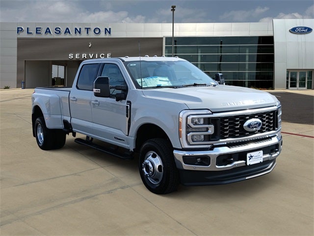 2026 Ford F-350SD F-350® Lariat®