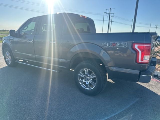 2016 Ford F-150 Base