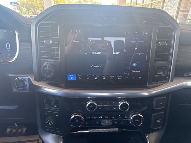 2025 Ford F-150 Base