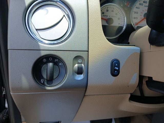 2006 Ford F-150 XLT