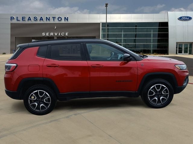 2025 Jeep Compass Trailhawk