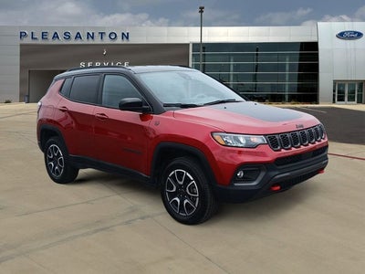 2025 Jeep Compass Trailhawk
