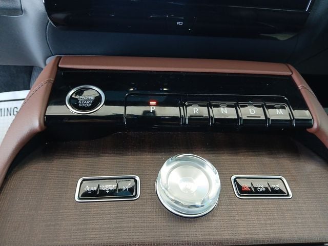 2025 Lincoln Navigator L L Reserve