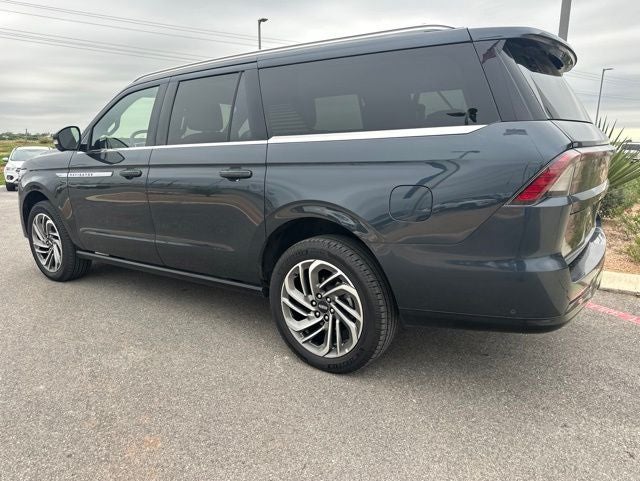 2025 Lincoln Navigator L L Reserve