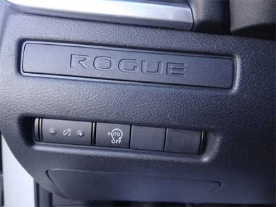 2023 Nissan Rogue Base