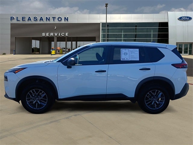 2023 Nissan Rogue Base