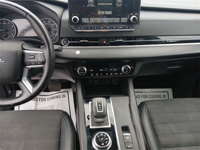 2022 Mitsubishi Outlander SE