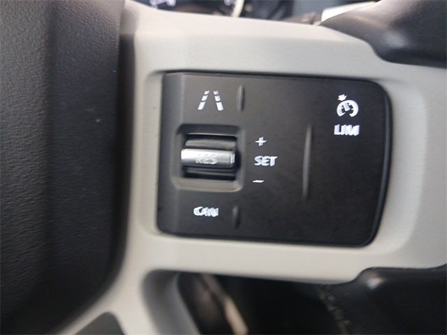 2022 Land Rover Defender 110 110 SE