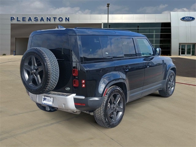 2022 Land Rover Defender 110 110 SE