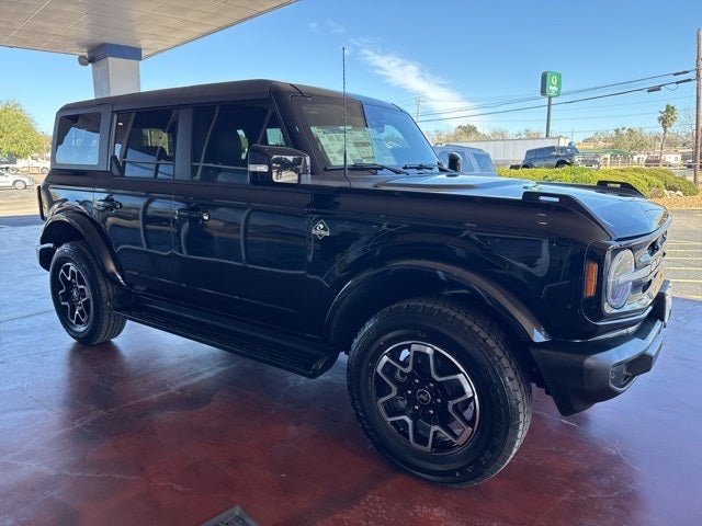 2025 Ford Bronco Outer Banks®