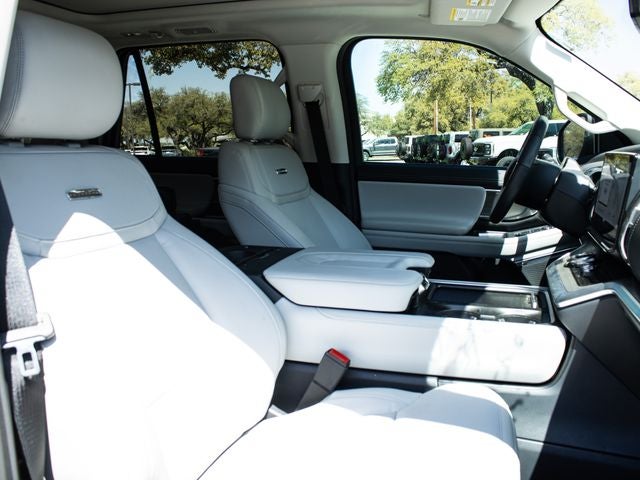 2025 Ford Expedition Max Base