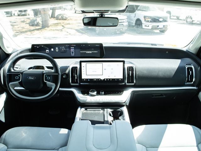 2025 Ford Expedition Max Base