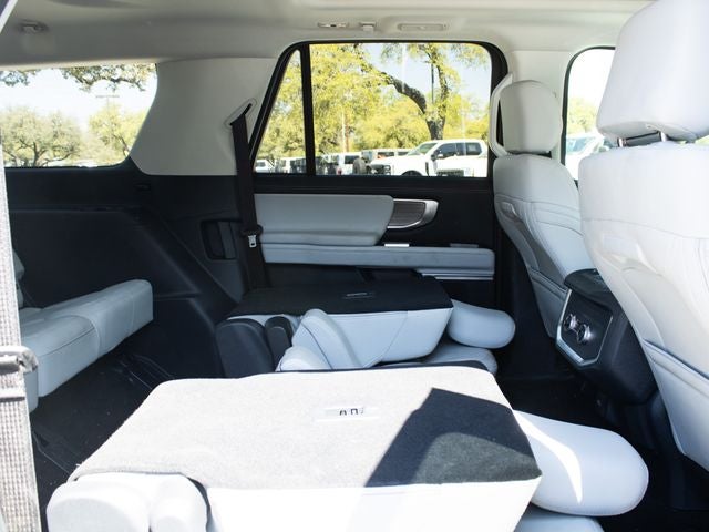 2025 Ford Expedition Max Base