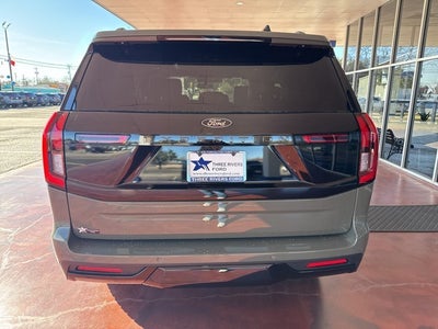 2025 Ford Expedition Base