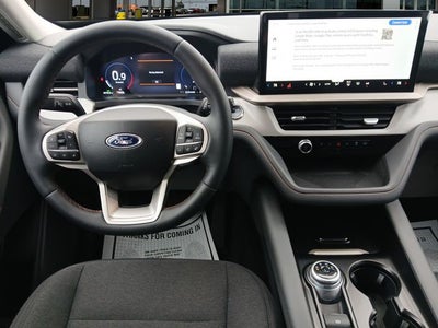 2025 Ford Explorer Base
