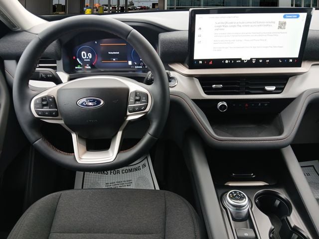 2025 Ford Explorer Base