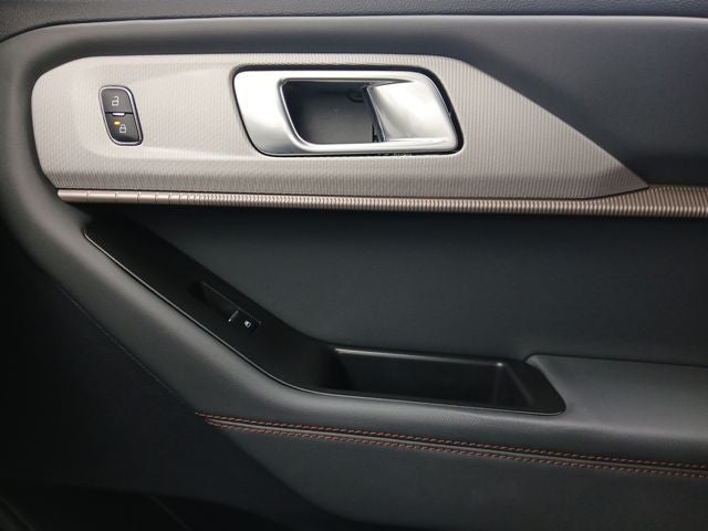 2025 Ford Explorer Base