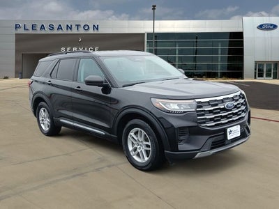 2025 Ford Explorer Base